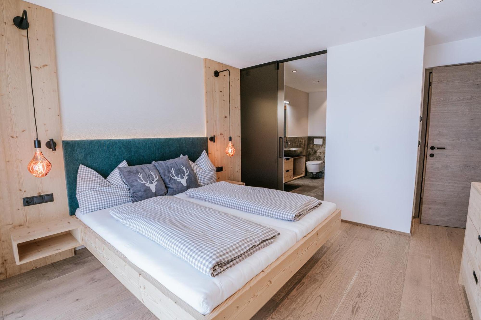 Chalets Hansleitner Terenten Buitenkant foto