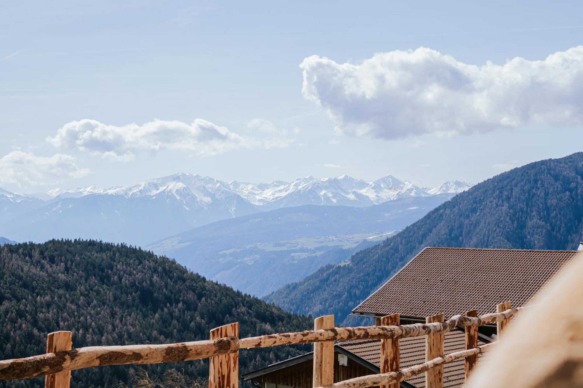 Chalets Hansleitner Terenten Buitenkant foto